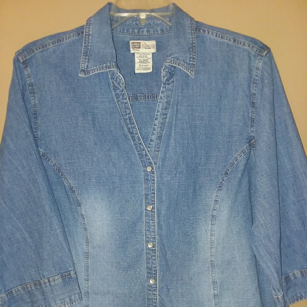 💲5/$25💲Faded Glory Blue Jean Blouse 22W/24W